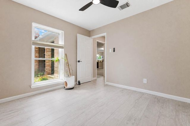13206 Ferry Hill Ln, Houston, TX 77015