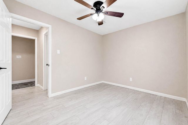 13206 Ferry Hill Ln, Houston, TX 77015