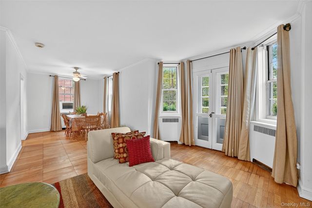 64 Pinewood Road TB, Hartsdale, NY 10530