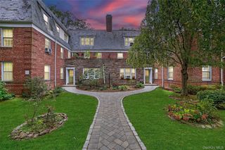 64 Pinewood Road TB, Hartsdale, NY 10530