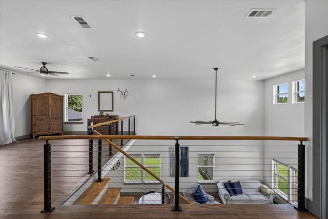 612 Kontiki Drive, Tool, TX 75143