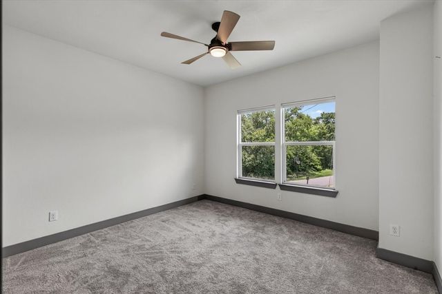 612 Kontiki Drive, Tool, TX 75143
