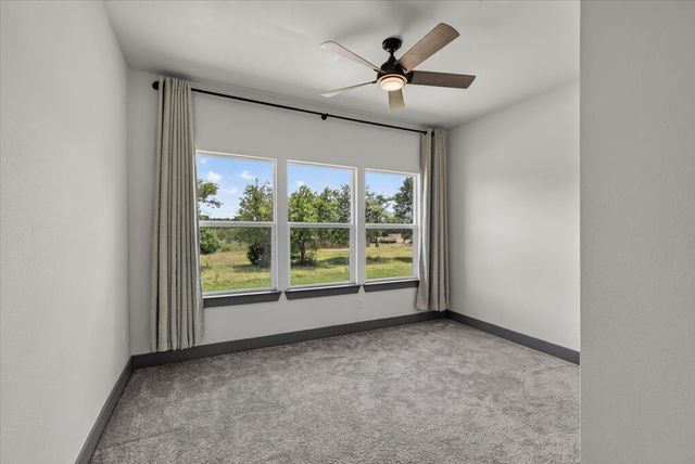 612 Kontiki Drive, Tool, TX 75143