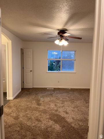 845 S APPLE GROVE LN, Pleasant Grove, UT 84062