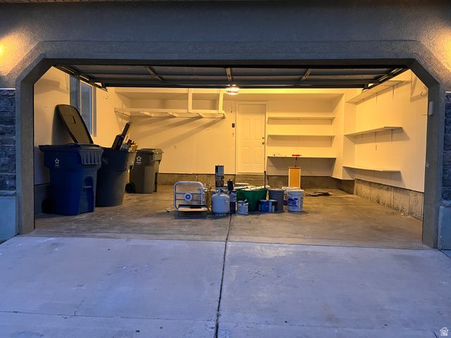 845 S APPLE GROVE LN, Pleasant Grove, UT 84062