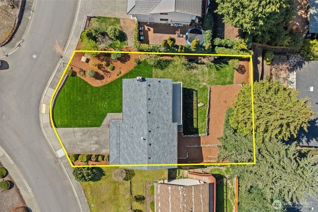 3900 SW 328th Place, Federal Way, WA 98023