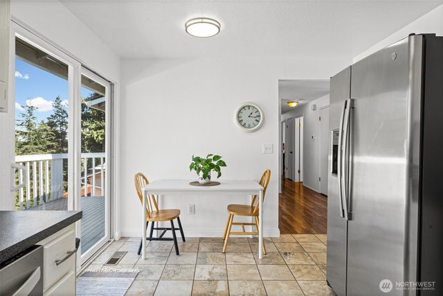 3900 SW 328th Place, Federal Way, WA 98023