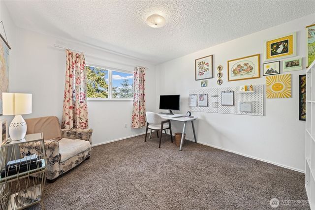 3900 SW 328th Place, Federal Way, WA 98023