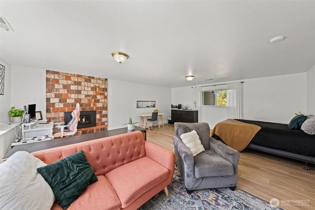 3900 SW 328th Place, Federal Way, WA 98023