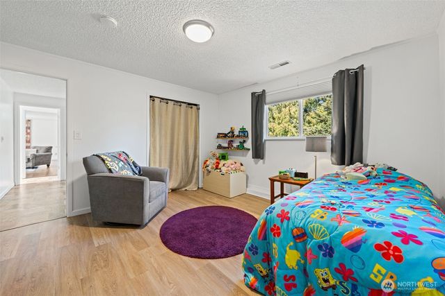 3900 SW 328th Place, Federal Way, WA 98023