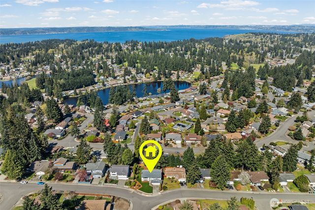 3900 SW 328th Place, Federal Way, WA 98023