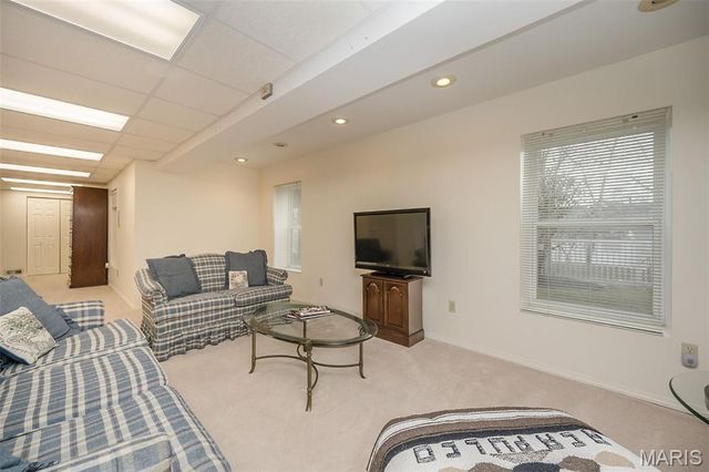 16346 Copperwood Lane, Wildwood, MO 63040