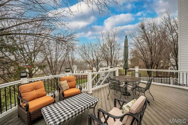 16346 Copperwood Lane, Wildwood, MO 63040