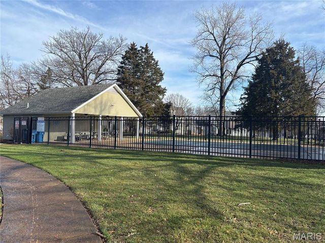 16346 Copperwood Lane, Wildwood, MO 63040