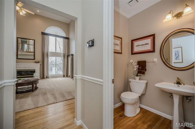 16346 Copperwood Lane, Wildwood, MO 63040