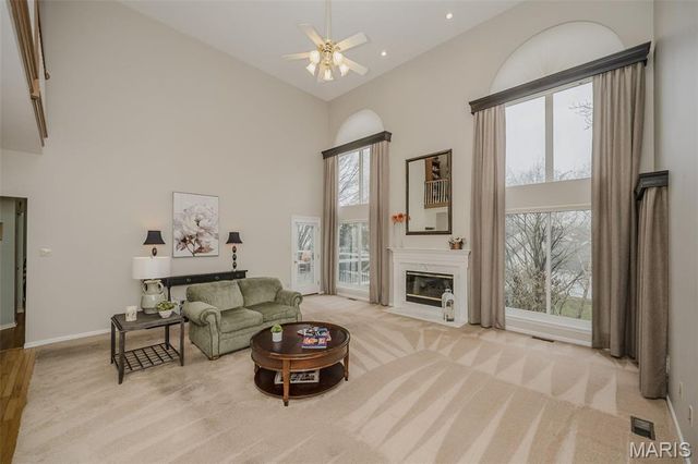 16346 Copperwood Lane, Wildwood, MO 63040