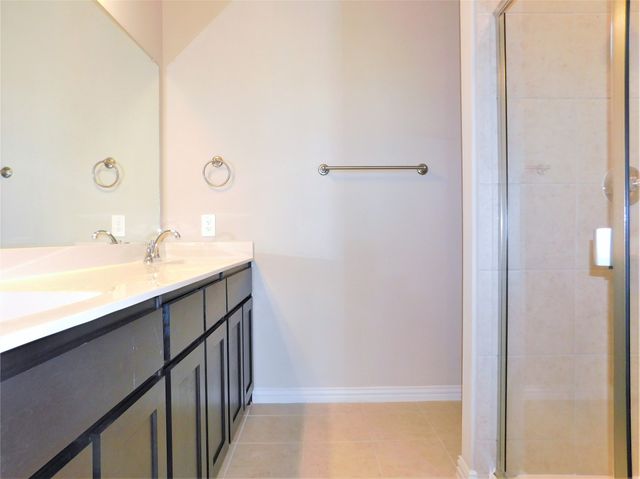 3325 Solana Circle, Denton, TX 76207