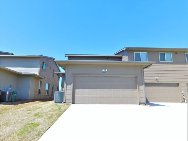 3325 Solana Circle, Denton, TX 76207