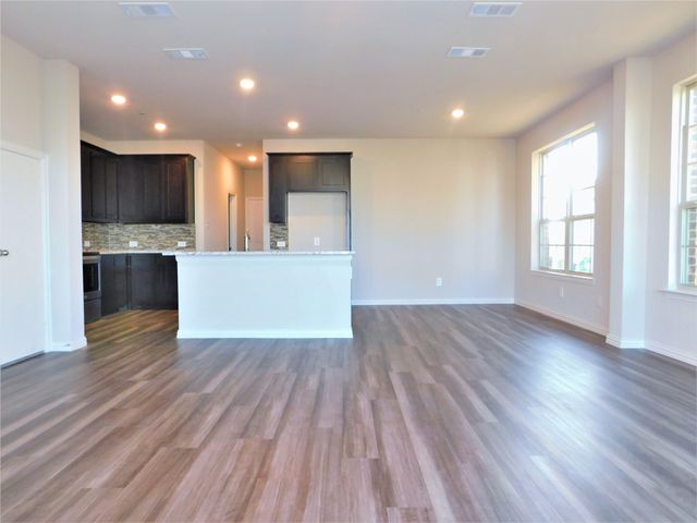 3325 Solana Circle, Denton, TX 76207