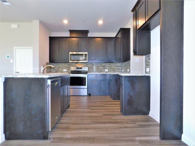 3325 Solana Circle, Denton, TX 76207