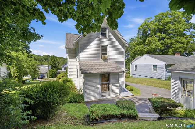 41 Jefferson Avenue, Danbury, CT 06810