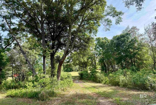 19160 County Road 68, Robertsdale, AL 36567