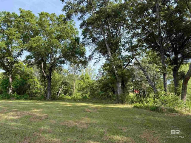 19160 County Road 68, Robertsdale, AL 36567