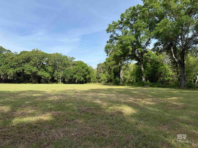 19160 County Road 68, Robertsdale, AL 36567