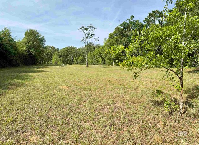19160 County Road 68, Robertsdale, AL 36567