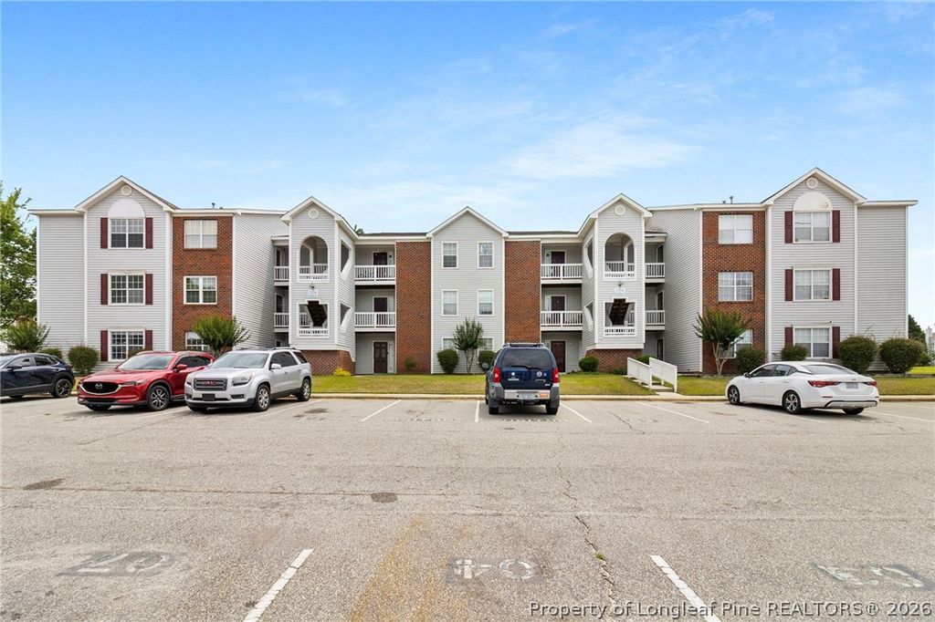 224 Waterdown Drive 11, Fayetteville, NC 28314 — photo 2
