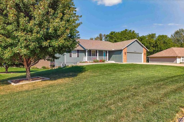4042 NW Cherry Creek DR, Topeka, KS 66618