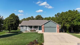 4042 NW Cherry Creek DR, Topeka, KS 66618