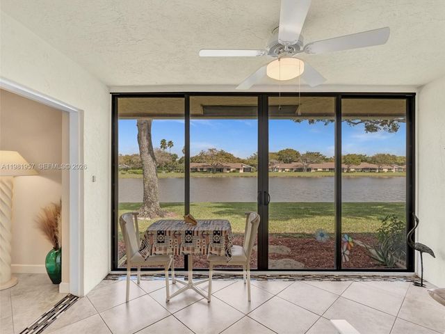 8111 Songbird Ter B, Boca Raton, FL 33496