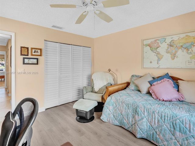 8111 Songbird Ter B, Boca Raton, FL 33496