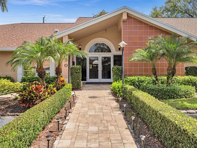 8111 Songbird Ter B, Boca Raton, FL 33496