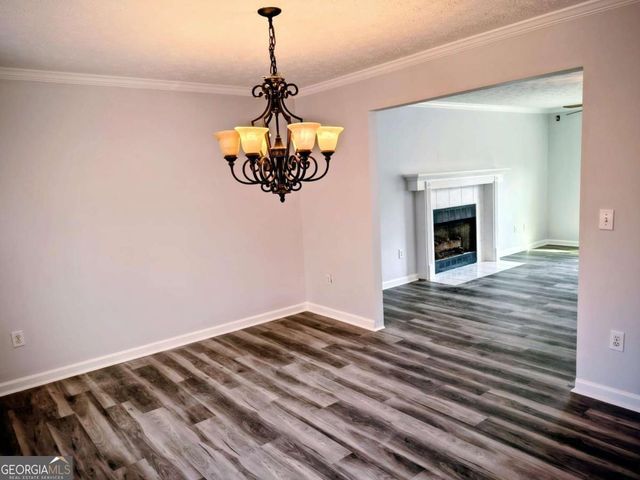 8579 Foxridge Drive, Winston, GA 30187