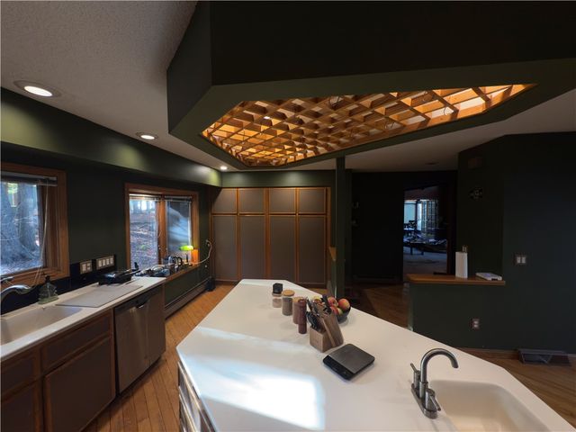 33 Woodstock Road, Concord, NY 14069