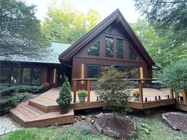 33 Woodstock Road, Concord, NY 14069