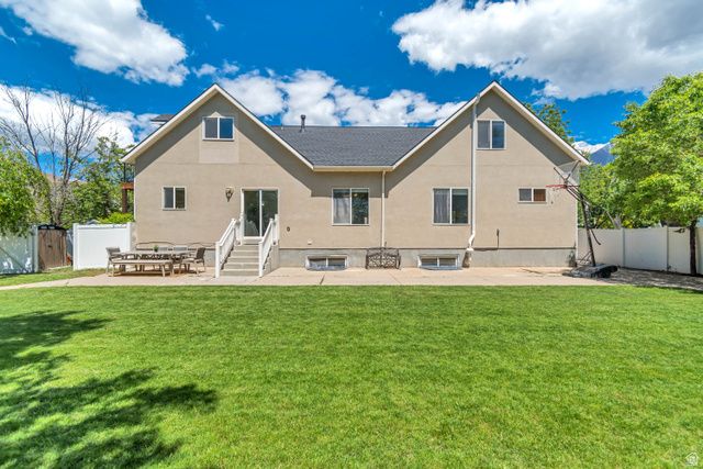 1230 N FARM LANE CIR, Orem, UT 84057