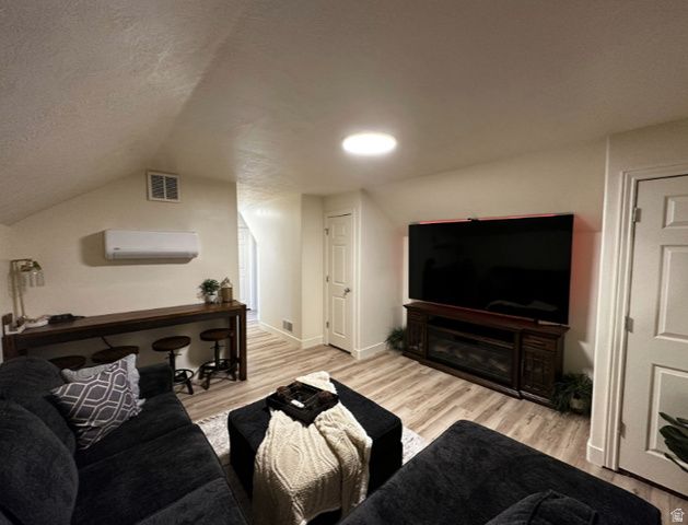 1230 N FARM LANE CIR, Orem, UT 84057
