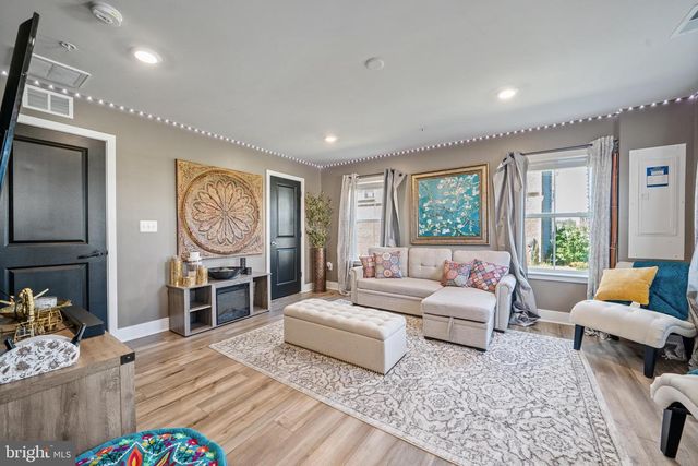 11476 MARY SHELLEY PL, White Plains, MD 20695