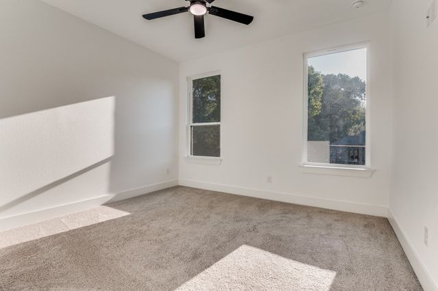 1700 Carriage Creek Drive, Desoto, TX 75115