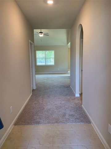 8881 Oval Glass Street, Conroe, TX 77304