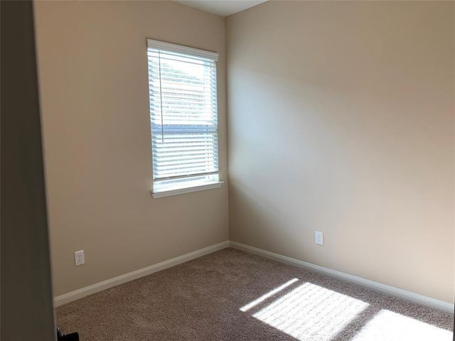 8881 Oval Glass Street, Conroe, TX 77304