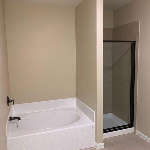 8881 Oval Glass Street, Conroe, TX 77304