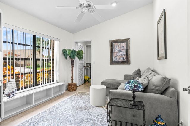 7401 Hearth Stone Avenue, Boynton Beach, FL 33472