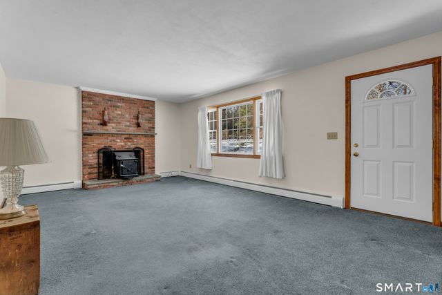 849 Hoop Pole Road, Guilford, CT 06437