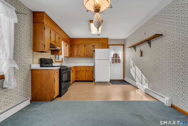 849 Hoop Pole Road, Guilford, CT 06437