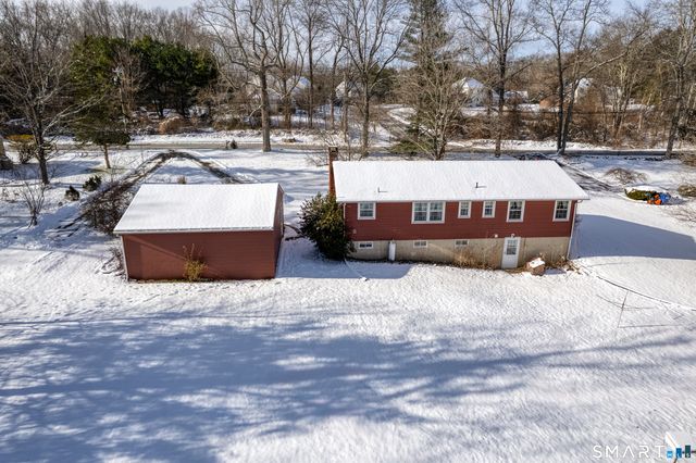 849 Hoop Pole Road, Guilford, CT 06437