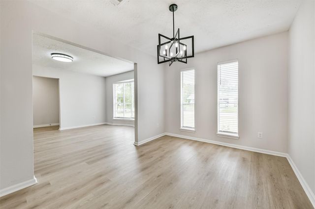 4427 Saffron Lane, Friendswood, TX 77546